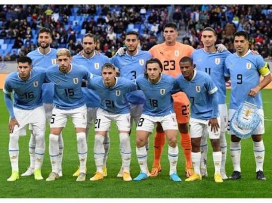 غياب سواريز ونانديز عن تشكيلة أوروجواي في كأس العالم