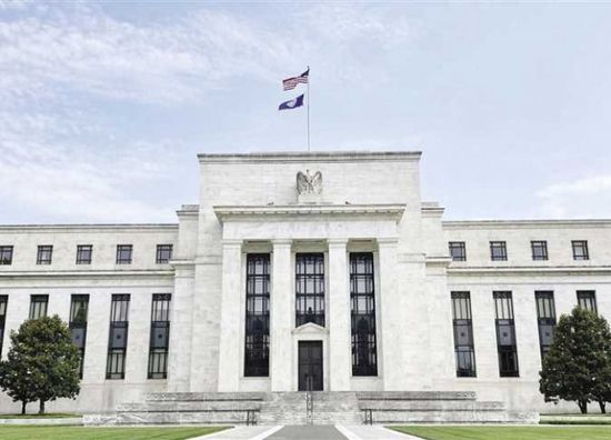 مؤشر التضخم المفضل للفيدرالي الأميركي يتجه للتسارع بنحو 4%