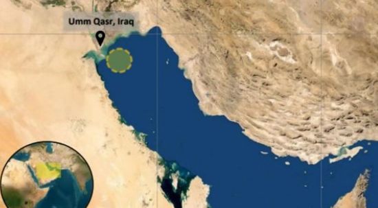 "بمقذوف مجهول".. انفجار في سفينة قبالة جنوب العراق