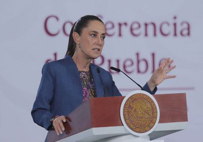 رئيسة المكسيك تستنكر التدخل الأمريكي في شؤون البلاد