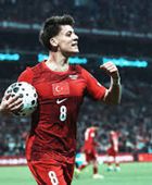 مونتيلا يعتمد على عنصر الخبرة في تشكيلة تركيا لكأس العالم