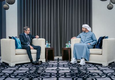 وزير الخارجية الإماراتي يستقبل المدير العام للوكالة الدولية للطاقة الذرية