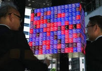 "نيكي" الياباني يخترق حاجز 68 ألف نقطة محققاً قمة تاريخية