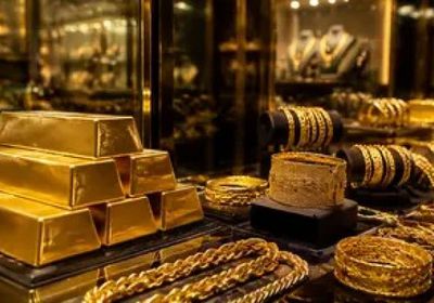 عوائد السندات تضغط على المعادن الثمينة والذهب يتراجع