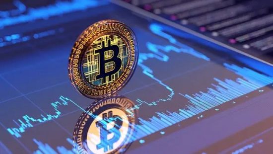 البيتكوين تعمق خسائرها وسط موجة بيع بالأسواق العالمية