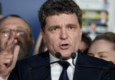 الرئيس الروماني يسمّي مؤيدا لأوروبا رئيسا جديدا للوزراء