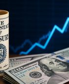 قفزة الدولار تدفع البنوك المركزية لبيع السندات الأمريكية