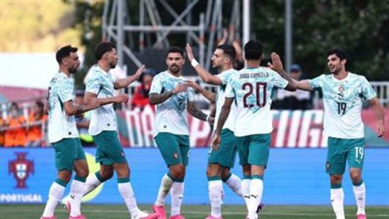 قبل كأس العالم.. البرتغال تفوز بثنائية على تشيلي ودياً