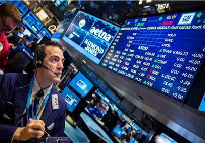 مؤشرات الأسهم الأمريكية تغلق على تباين