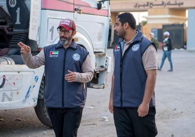 "الفارس الشهم 3" يواصل دعمه لغزة.. 740 طناً من المساعدات الإماراتية تصل إلى القطاع