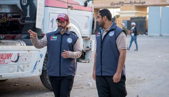 "الفارس الشهم 3" يواصل دعمه لغزة.. 740 طناً من المساعدات الإماراتية تصل إلى القطاع