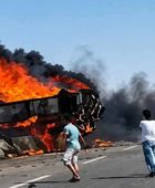 العراق.. مصرع العشرات جراء حادث تصادم مروع في البصرة
