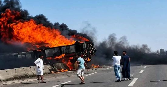 العراق.. مصرع العشرات جراء حادث تصادم مروع في البصرة