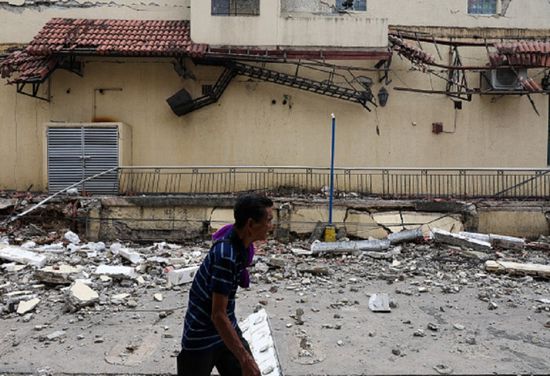 الفلبين تتحقق من تقارير تفيد بمقتل 5 على الأقل جراء زلزال قوي