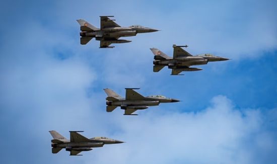 طائرتان فرنسيتان تابعتان للناتو تسقطان مسيّرة في لاتفيا