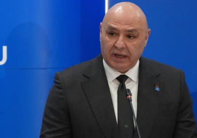 الرئيس اللبناني يدعو إسرائيل إلى الحوار