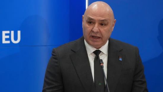الرئيس اللبناني يدعو إسرائيل إلى الحوار
