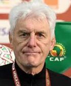 مدرب جنوب أفريقيا بروس مجدداً لاستاد أزتيكا