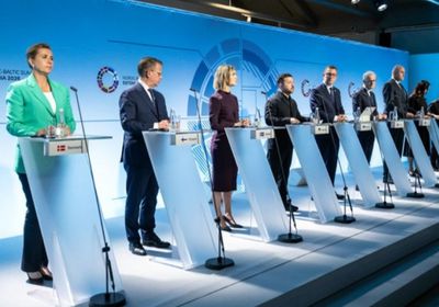 8 دول تعلن دعمها انضمام أوكرانيا إلى "الناتو"