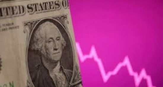 تحركات غير معتادة بسوق السندات الأمريكية تنذر بموجة تقلبات
