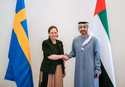 وزير الخارجية الإماراتي يستقبل نظيرته السويدية في أبوظبي