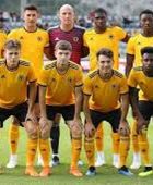 ولفرهامبتون يقيل مدربه إدواردز بعد الهبوط من الدوري الممتاز