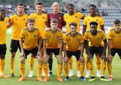 ولفرهامبتون يقيل مدربه إدواردز بعد الهبوط من الدوري الممتاز