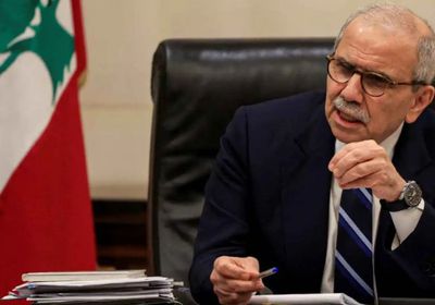 رئيس حكومة لبنان يدعو حزب الله لتغليب مصلحة بيروت على طهران