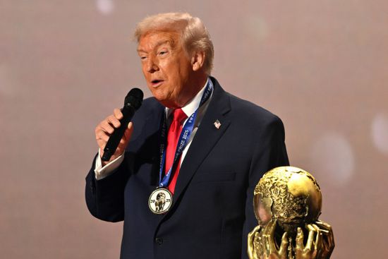 ترامب يهنئ منتخب بلاده بعد هزيمة باراغواي