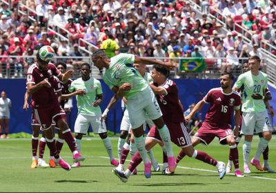 قطر تخطف تعادلًا مثيرًا من سويسرا بكأس العالم