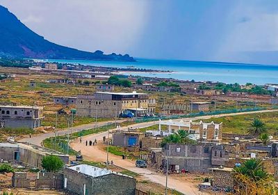 عقاب سعودي لسقطرى.. مأساة معيشية من صناعة المملكة