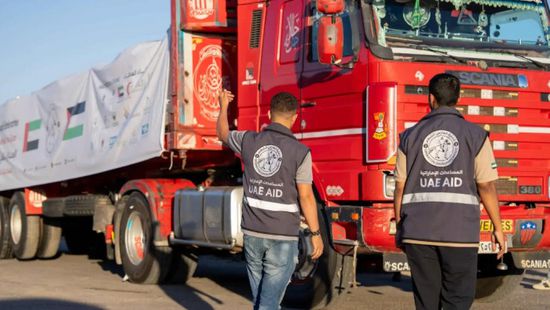 دخول 3 قوافل مساعدات إماراتية إلى قطاع غزة
