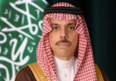 هاتفياً.. وزيرا خارجيتي السعودية والبحرين يبحثان مستجدات المنطقة