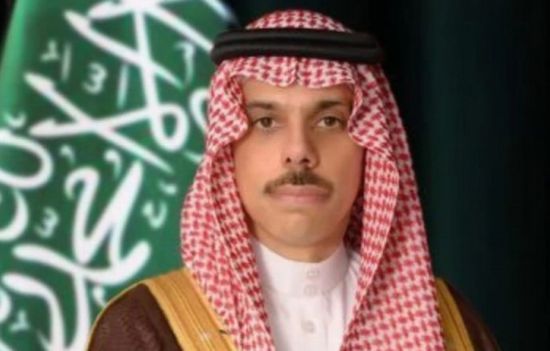 هاتفياً.. وزيرا خارجيتي السعودية والبحرين يبحثان مستجدات المنطقة