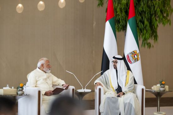رئيس الإمارات ومودي يبحثان تعزيز التعاون بين البلدين
