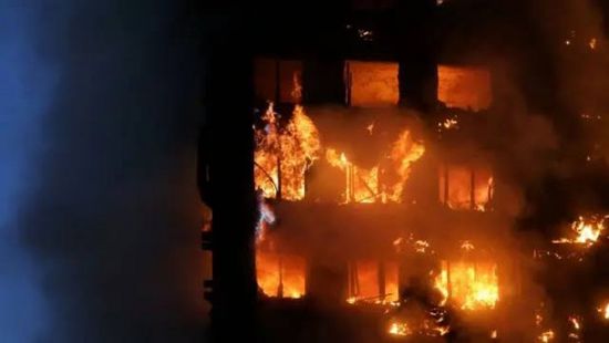 اتهام بريطاني-إيراني بإشعال حريق في جدار تذكاري بلندن