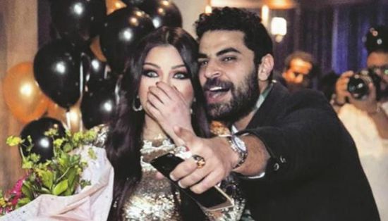 محاكمة محمد وزيري في قضية غسل الأموال.. دفوع قانونية تطالب بالبراءة وتأجيل الدعوى
