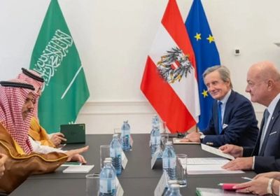 وزير الخارجية السعودي يبحث مع المستشار النمساوي تعزيز العلاقات الثنائية