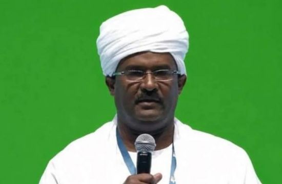 "فارس النور".. انشقاق مستشار حميدتي السياسي من جميع مناصبه
