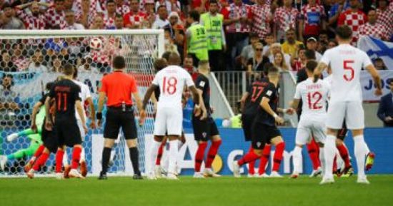منتخب إنجلترا يكتسح كرواتيا برباعية في كأس العالم