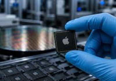 تعاون بين أبل وإنتل لتصنيع الرقائق الإلكترونية بأمريكا
