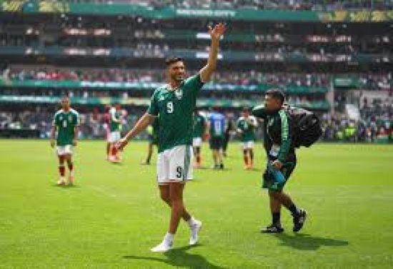 المكسيك تفوز على كوريا الجنوبية لتتأهل إلى دور 32 في كأس العالم