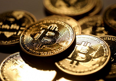 هبوط العملات المشفرة بقيادة "بيتكوين" إثر تراجع الطلب