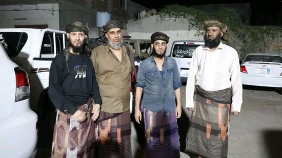 القوات الجنوبية تحرر 4 من منتسبيها اختطفهم تنظيم القاعدة الإرهابي
