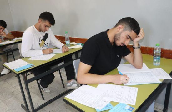 انطلاق امتحانات الثانوية العامة في القدس وغزة