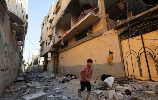 مقتل 10 فلسطينيين إثر غارات إسرائيلية على قطاع غزة