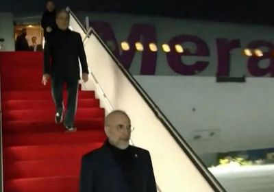 وفد إيران يصل إلى سويسرا لبدء المفاوضات 