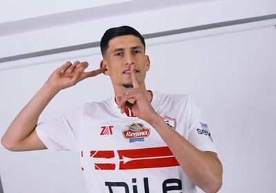 صدمة جديدة للزمالك.. "فيفا" يوقف القيد للمرة الـ18 بسبب أزمة صلاح مصدق