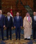 الرئيس المصري يؤكد ضرورة ضمان حرية الملاحة والالتزام بمبادئ حسن الجوار