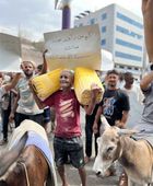 وقفة احتجاجية سلمية في صيرة تنديدا بأزمة المياه